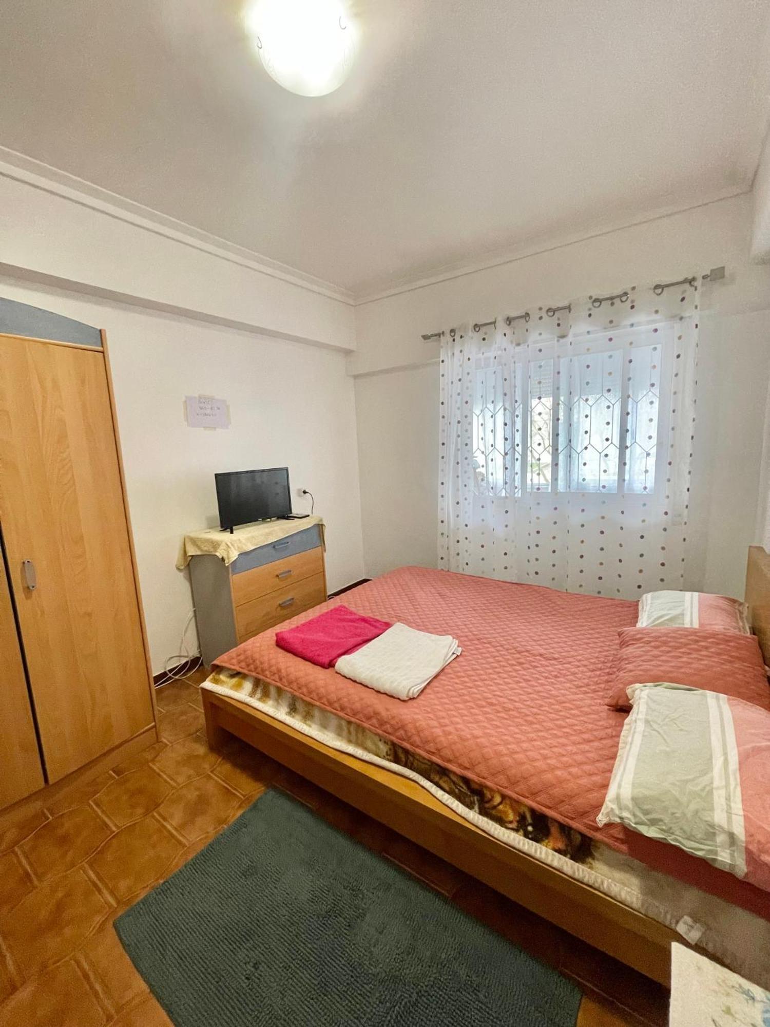 Quarto De Casal Acolhedor Laranjeiro  Ngoại thất bức ảnh