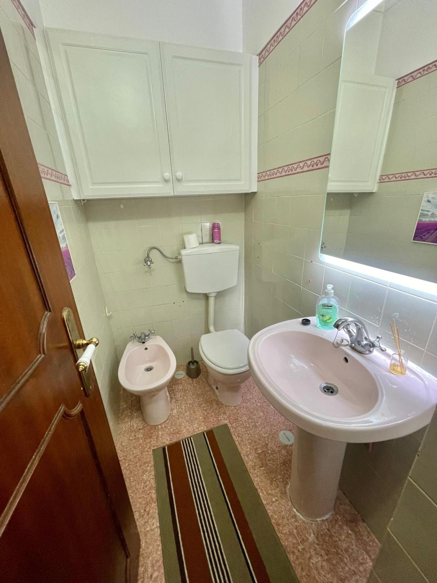 Quarto De Casal Acolhedor Laranjeiro  Ngoại thất bức ảnh